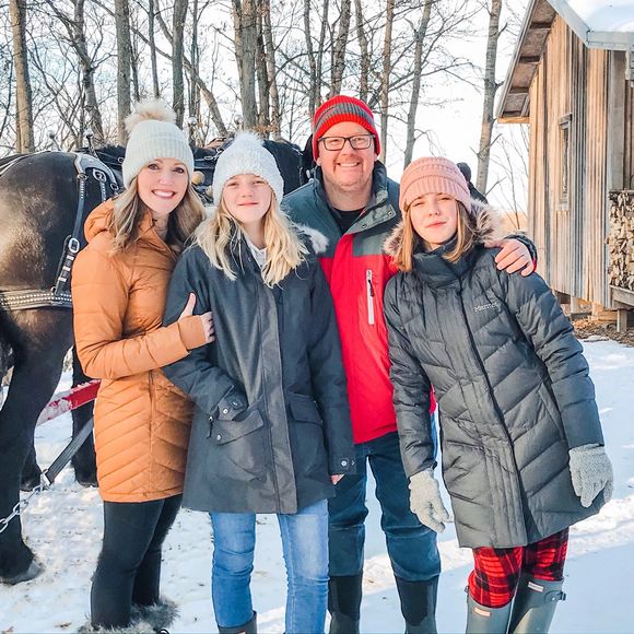 Meet your Posher, Rebecca - Picture 1 of 1